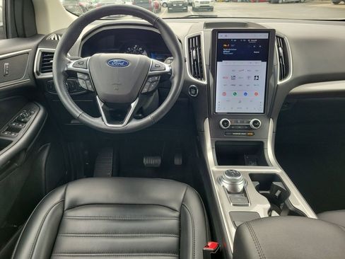 Certified 2024 Ford Edge SEL image 12