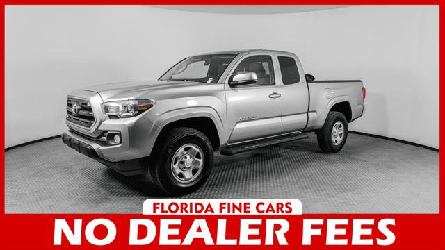 Used 2017 Toyota Tacoma SR5 RWD image 1