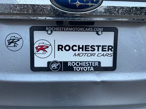 Used 2024 Subaru Ascent Premium w/ Convenience Package image 42