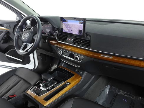 Used 2023 Audi Q5 2.0T Premium Plus image 13