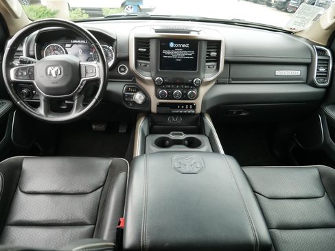 Used 2021 RAM 1500 Laramie AWD/4WD image 10
