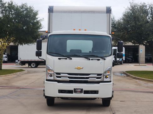New 2024 Chevrolet Low Cab Forward 6500XD image 9