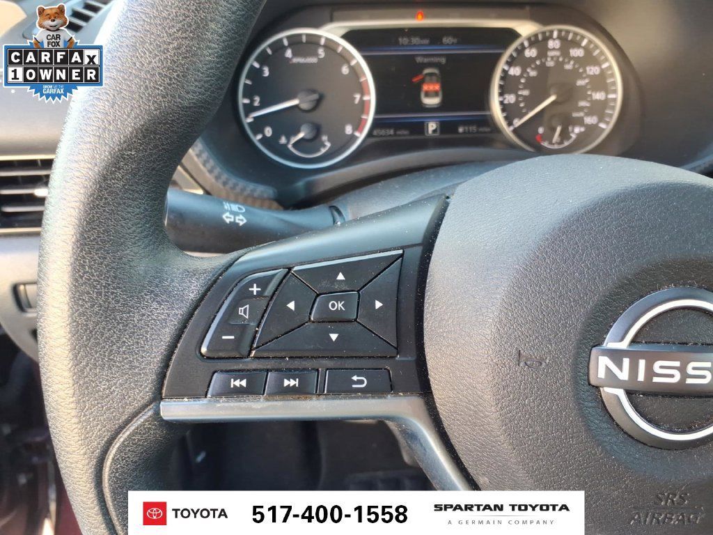 Used 2025 Nissan Sentra SV FWD image 16