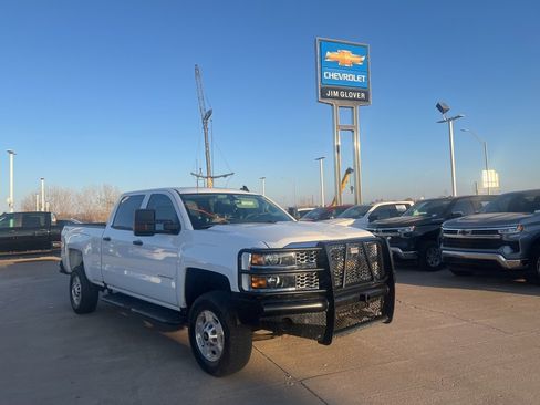 Used 2019 Chevrolet Silverado 2500 W/T w/ WT Convenience Package image 4
