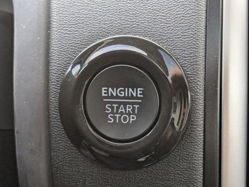 Certified 2025 Ford Expedition Max Active image 33