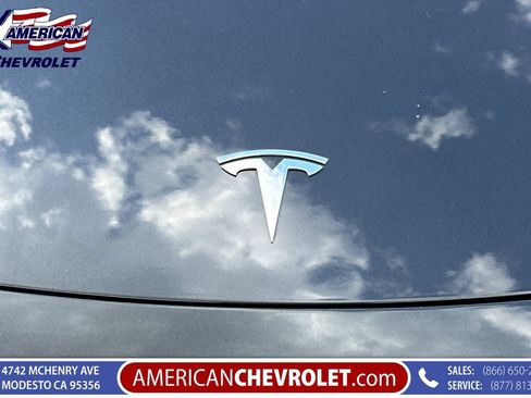 Used 2025 Tesla Model Y Long Range RWD image 38