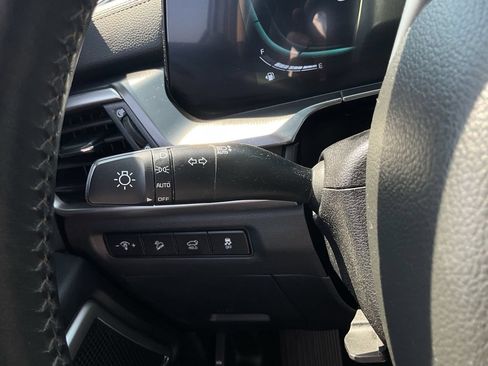 Used 2025 Kia Telluride S FWD image 46