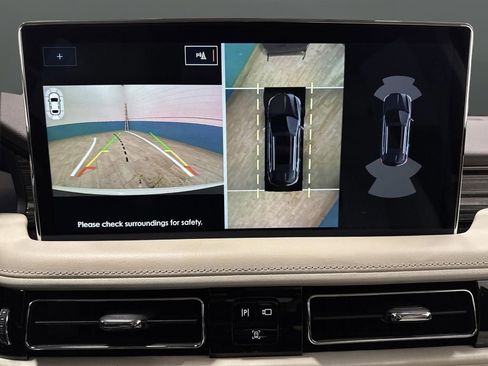 Used 2022 Lincoln Nautilus Black Label w/ Class II Trailer Tow Package image 10