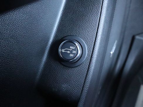 Used 2022 Chevrolet Traverse RS AWD/4WD image 30