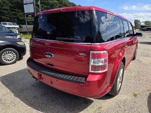 Used 2010 Ford Flex SEL FWD image 9