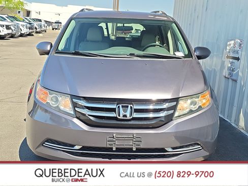 Used 2016 Honda Odyssey SE image 2