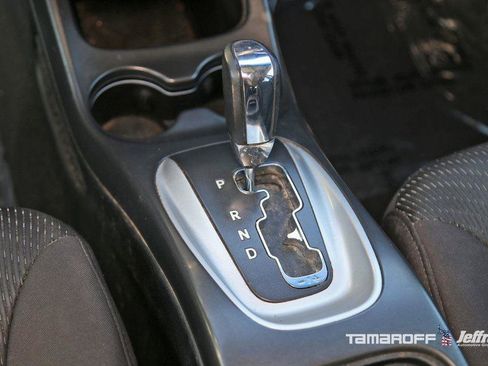 Used 2012 Dodge Journey SXT w/ Navigation & Sound Group I image 6