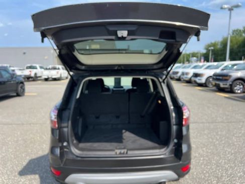 Certified 2018 Ford Escape SE AWD/4WD image 31