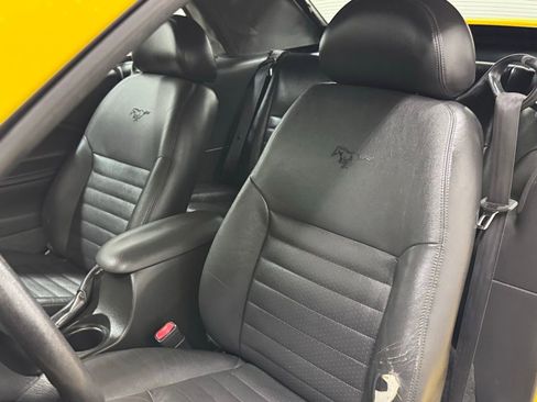 Used 2004 Ford Mustang GT image 29