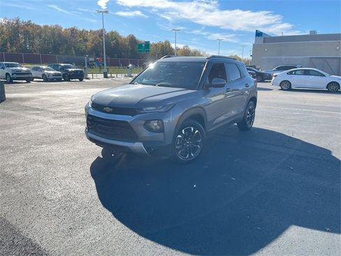 Certified 2022 Chevrolet TrailBlazer LT image 1