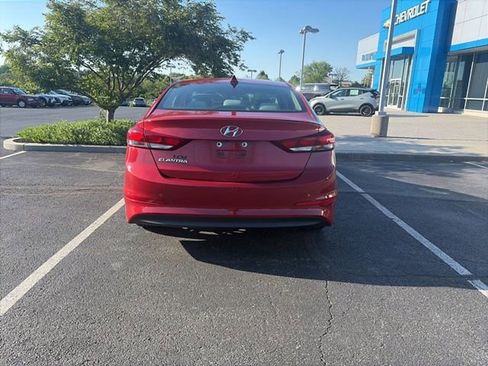 Used 2017 Hyundai Elantra SE FWD image 7