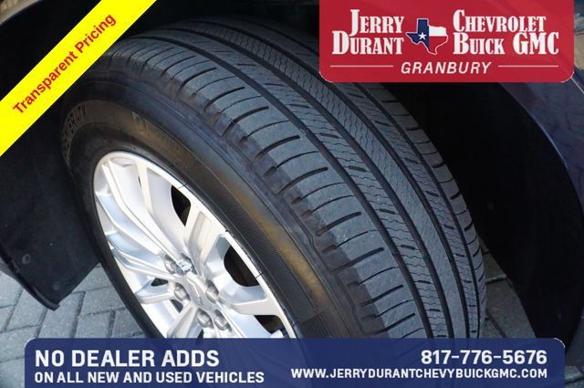 Used 2019 Cadillac XT5 FWD image 8