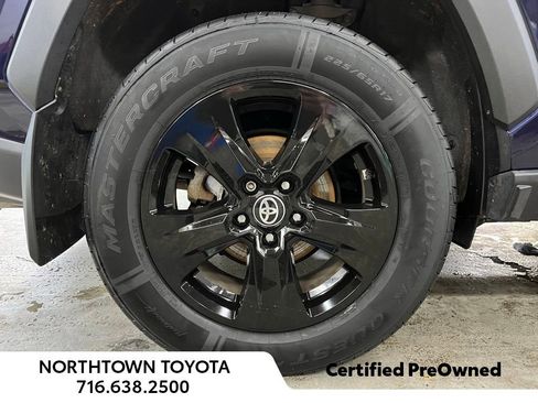 Used 2024 Toyota RAV4 XLE image 31