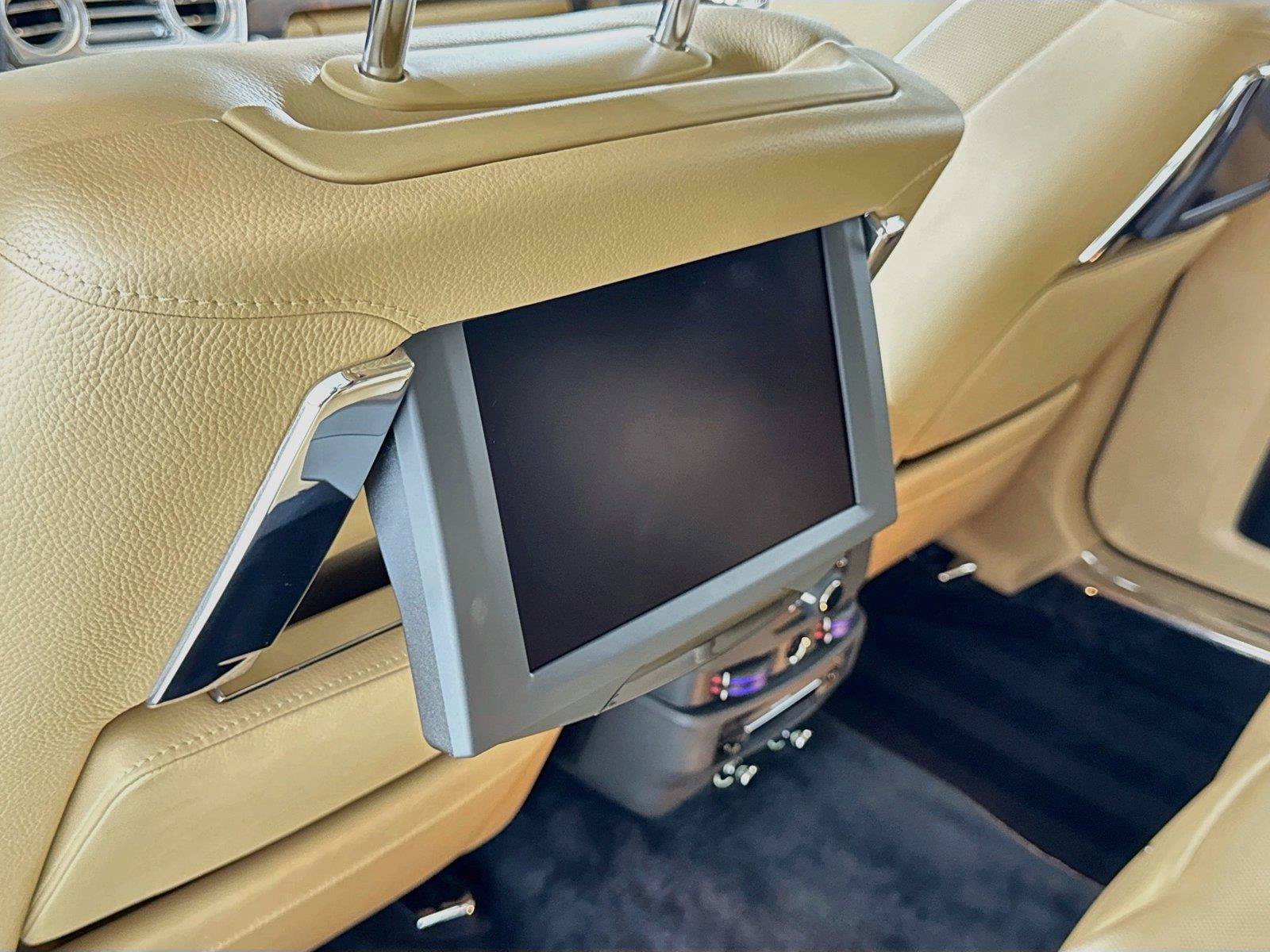 Used 2013 Rolls-Royce Ghost RWD image 24