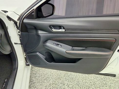 Used 2022 Nissan Altima 2.5 SR FWD image 23