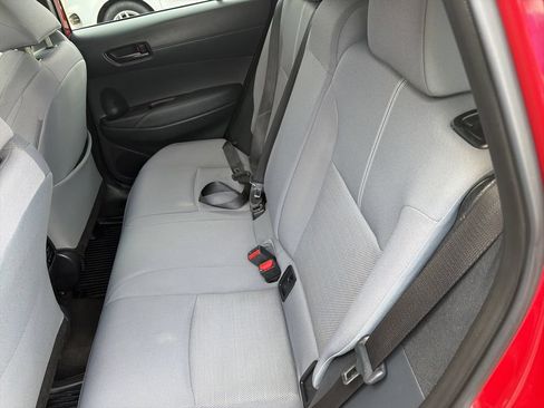 Used 2024 Toyota Corolla Cross AWD Hybrid w/ Moonroof Package image 11