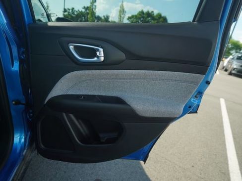 New 2025 Jeep Compass Sport image 21