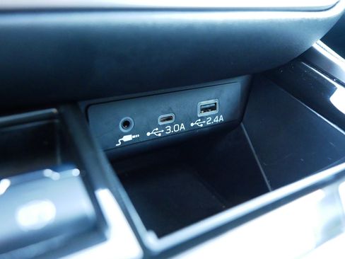 Used 2023 Subaru Outback Limited image 33