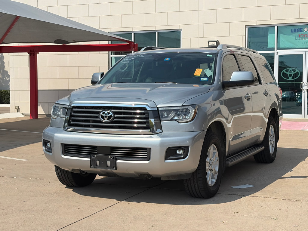 Used 2020 Toyota Sequoia SR5 w/ Premium Package RWD image 4
