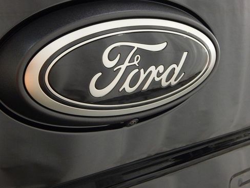 New 2025 Ford Ranger Lariat w/ FX4 Off-Road Package image 5