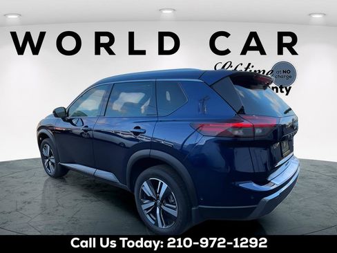 Used 2024 Nissan Rogue SL w/ SL Premium Package FWD image 5
