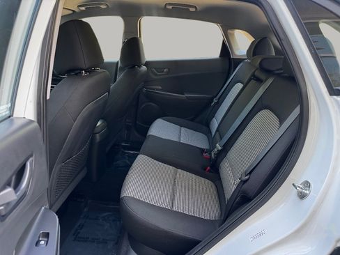 Used 2021 Hyundai Kona SE AWD/4WD image 17