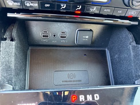 Used 2021 Jeep Grand Cherokee L Limited w/ Luxury Tech Group II AWD/4WD image 31