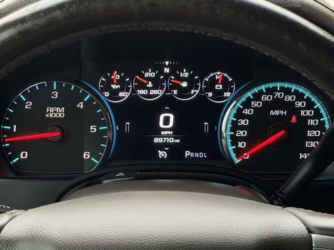 Used 2018 Chevrolet Tahoe Premier w/ RST 6.2L Performance Edition AWD/4WD image 19