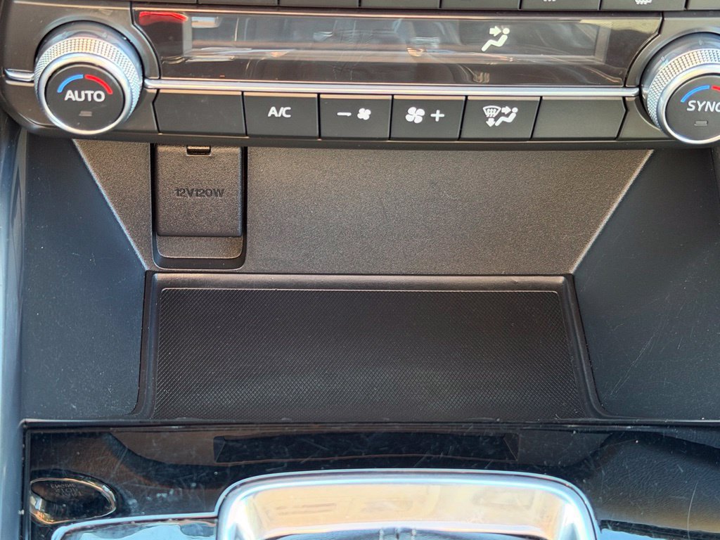 Used 2022 MAZDA CX-5 AWD 2.5 S w/ Premium Package image 17