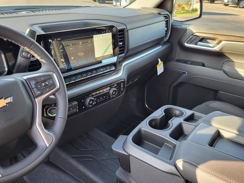 New 2026 Chevrolet Silverado 1500 LT w/ Texas Edition Plus RWD image 17