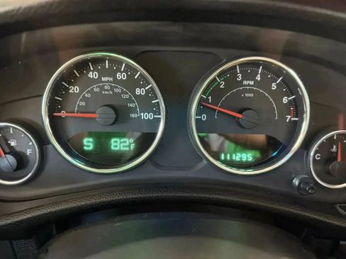 Used 2014 Jeep Wrangler Unlimited Sport w/ Quick Order Package 23S AWD/4WD image 9