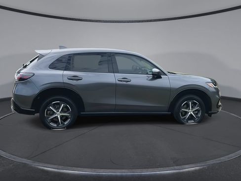 Used 2024 Honda HR-V EX-L image 9