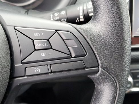 Certified 2024 Nissan Kicks S image 12