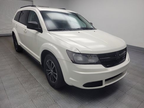 Used 2018 Dodge Journey SE w/ Blacktop Package image 13