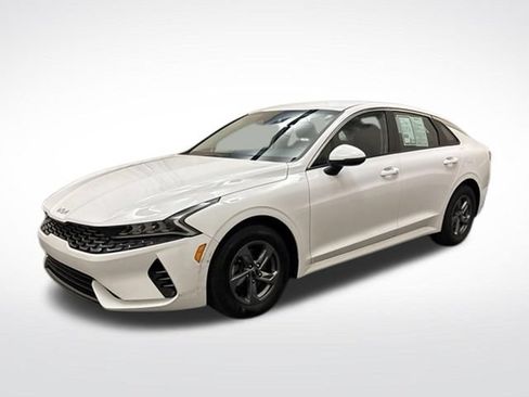 Certified 2024 Kia K5 LXS FWD image 1