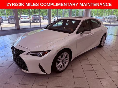 Used 2024 Lexus IS 300 w/ Comfort Package RWD image 3