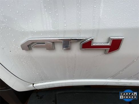 Used 2024 GMC Sierra 1500 AT4 w/ Technology Package image 13