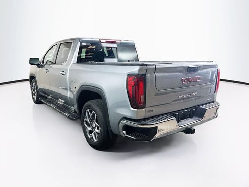 Used 2023 GMC Sierra 1500 SLT w/ SLT Premium Plus Package RWD image 5