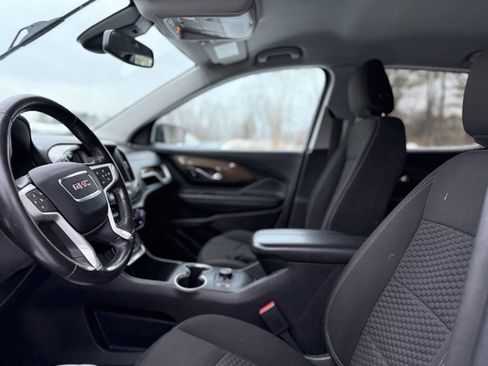 Used 2020 GMC Terrain SLE w/ Driver Convenience Package image 12