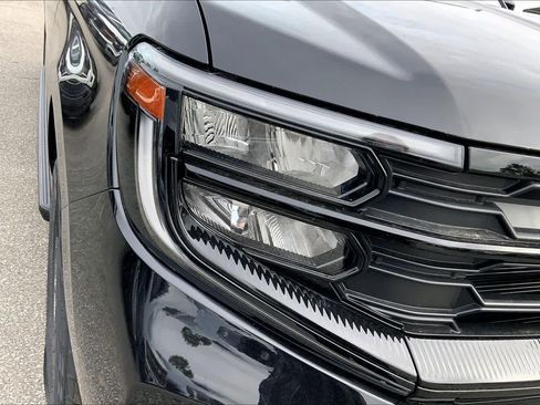 New 2025 Ford Expedition Max Active image 13