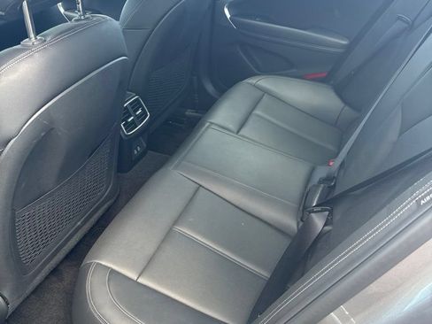 Used 2026 Genesis G70 2.5T RWD image 4