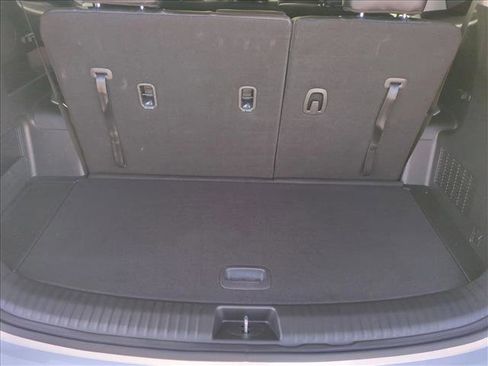 Used 2023 Kia Telluride LX image 6