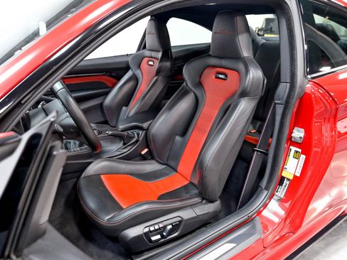 Used 2020 BMW M4 Coupe w/ Competition Package RWD image 7