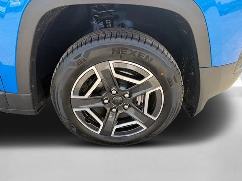 New 2026 Jeep Cherokee Limited AWD/4WD image 36