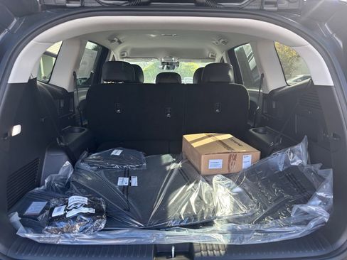 New 2026 Hyundai Ioniq 9 SEL image 15